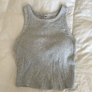 Ribbed tank top with built in bra